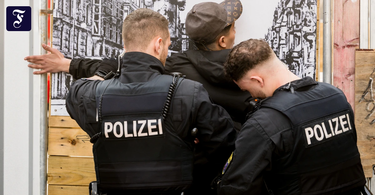 Frankfurter Kriminalstatistik: „Das Cannabis-Gesetz hat den Dealern in die Hände gespielt“