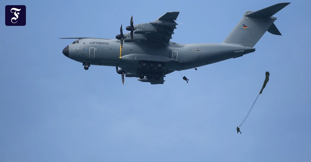 Fallschirmj-ger-Gr-ne-fordern-Aufkl-rung-zu-Fallschirmj-gerregiment