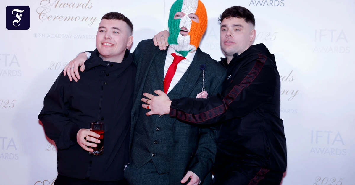 Rap-Trio Kneecap nach antiisraelischen Parolen von Hurricane ausgeladen ...