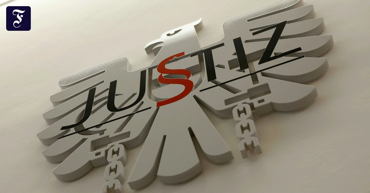 Prozess-endet-mit-Freispruch-Lie-eine-Neurochirurgin-ihre-Tochter-mitoperieren-