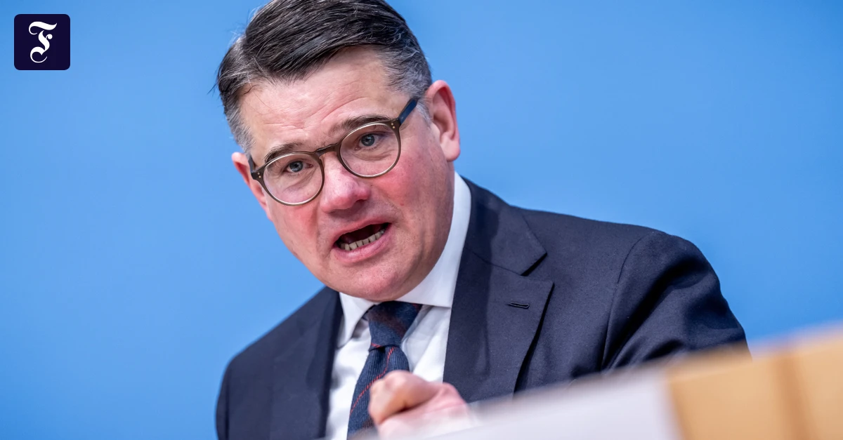 Boris Rhein Calls for Economic Relief and Employee Bonuses to Boost Growth