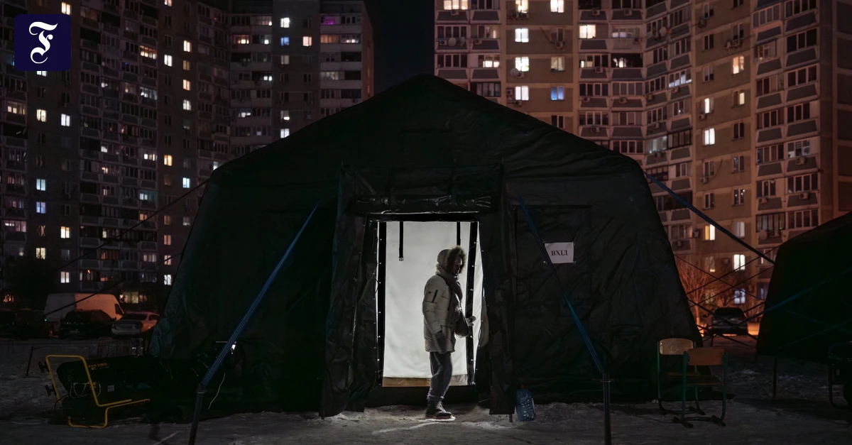 Kiew-in-der-K-ltewelle-Zum-Schlafen-geht-es-in-die-Tiefgarage