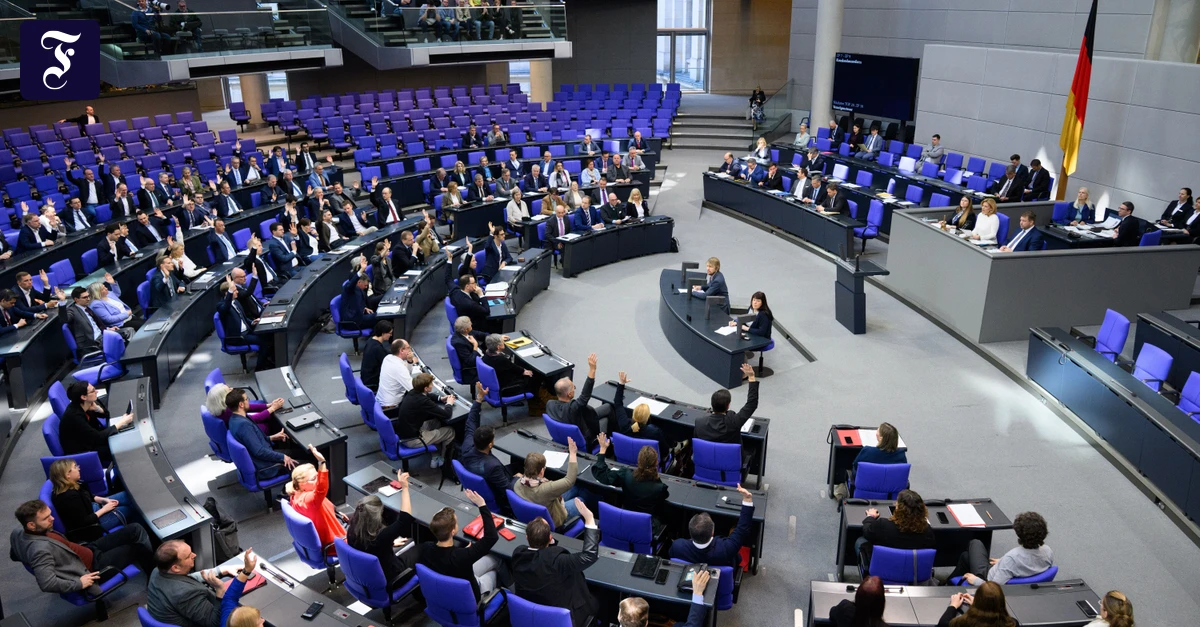 Liveblog Bundespolitik: Einflussreicher CDU-Abgeordneter rechnet mit vorzeitigem Ende der Koalition | FAZ