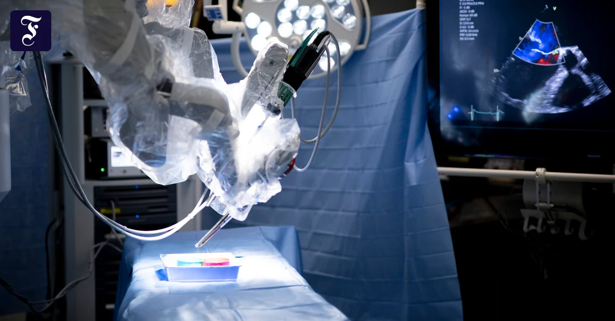 F.A.Z.-Gesundheitspodcast: Wenn der Roboter operiert: Chancen und Risiken