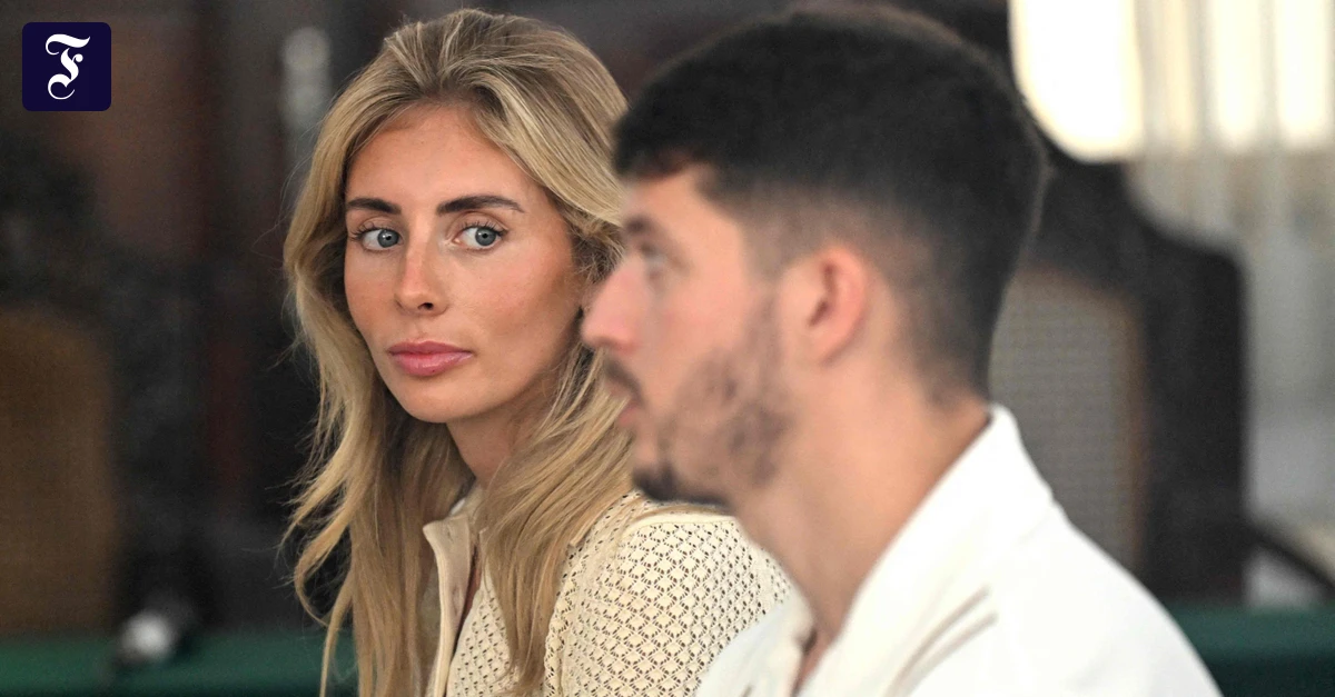 Versto-gegen-GEpflogenheiten-Indonesien-verh-ngt-zehnj-hrige-Einreisesperre-gegen-Pornodarstellerin