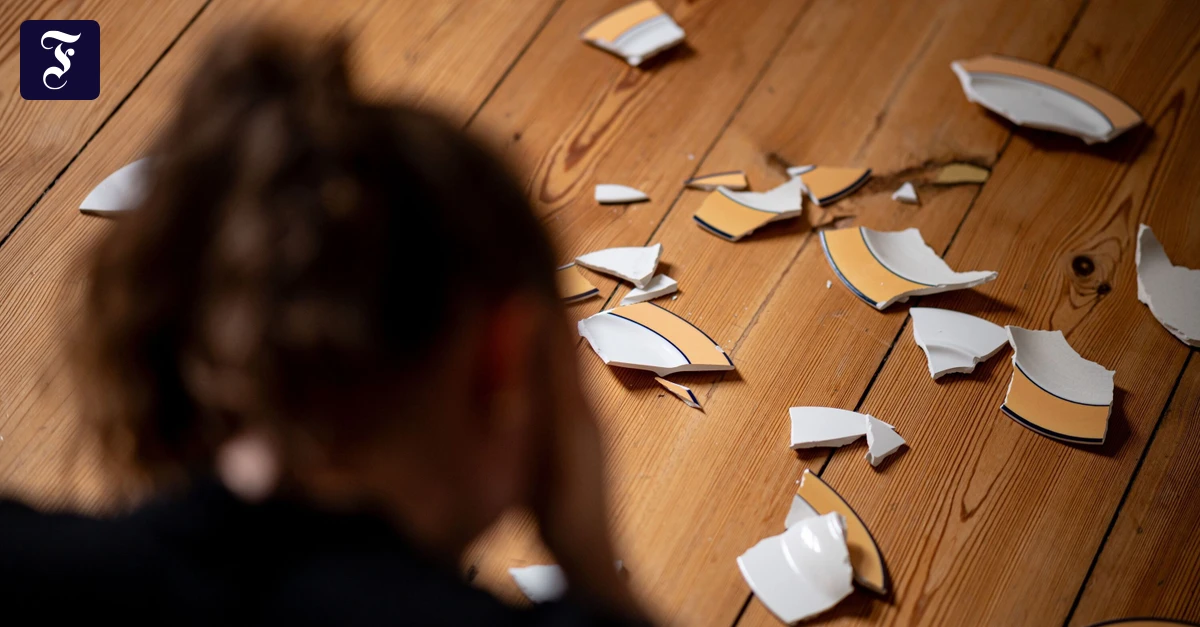 Dunkelfeldstudie und Epstein: Frauenhass ist Trend