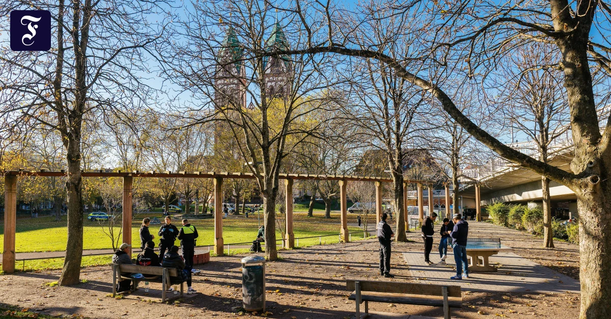 Kriminalit-t-in-Freiburg-Stadtbild-auf-S-dbadisch