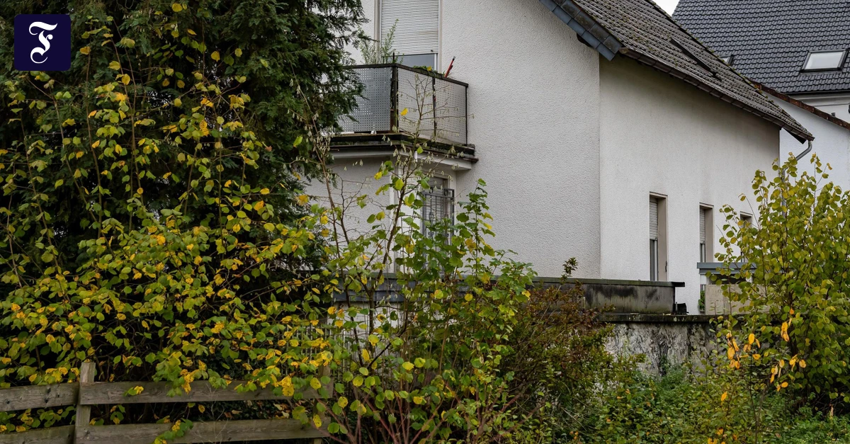 Mutter-sperrte-Kind-ein-Das-M-dchen-durfte-jahrelang-nicht-an-die-frische-Luft