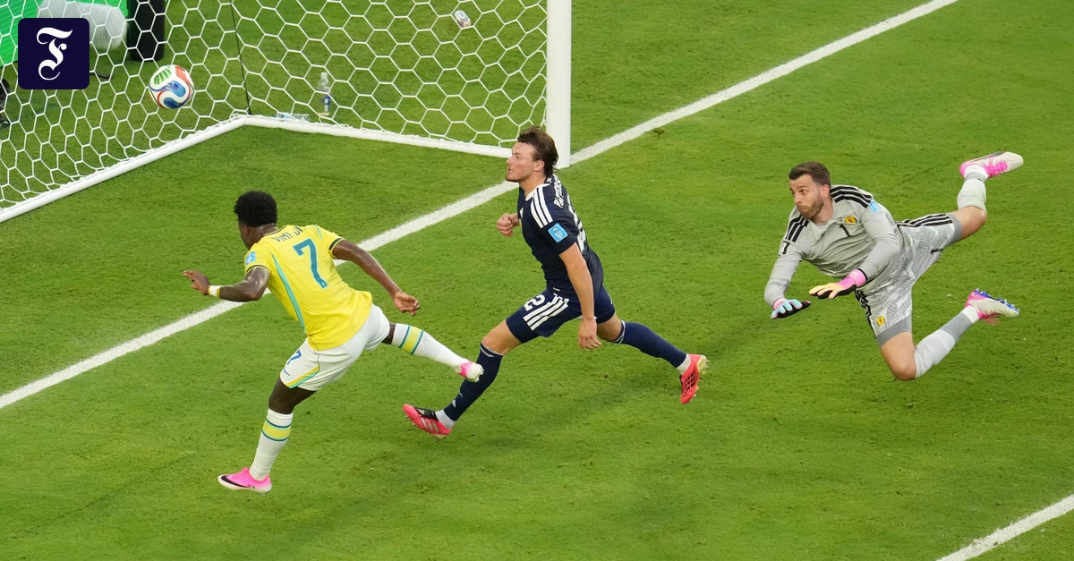 deutlich besseres team: Schon wieder Vinícius: Brasilien tanzt zum Gruppensieg