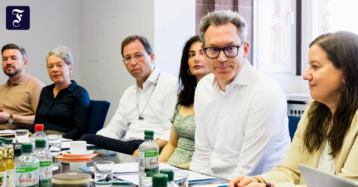 Koalitionspoker im Römer: CDU und Grüne ringen um Macht und Posten
