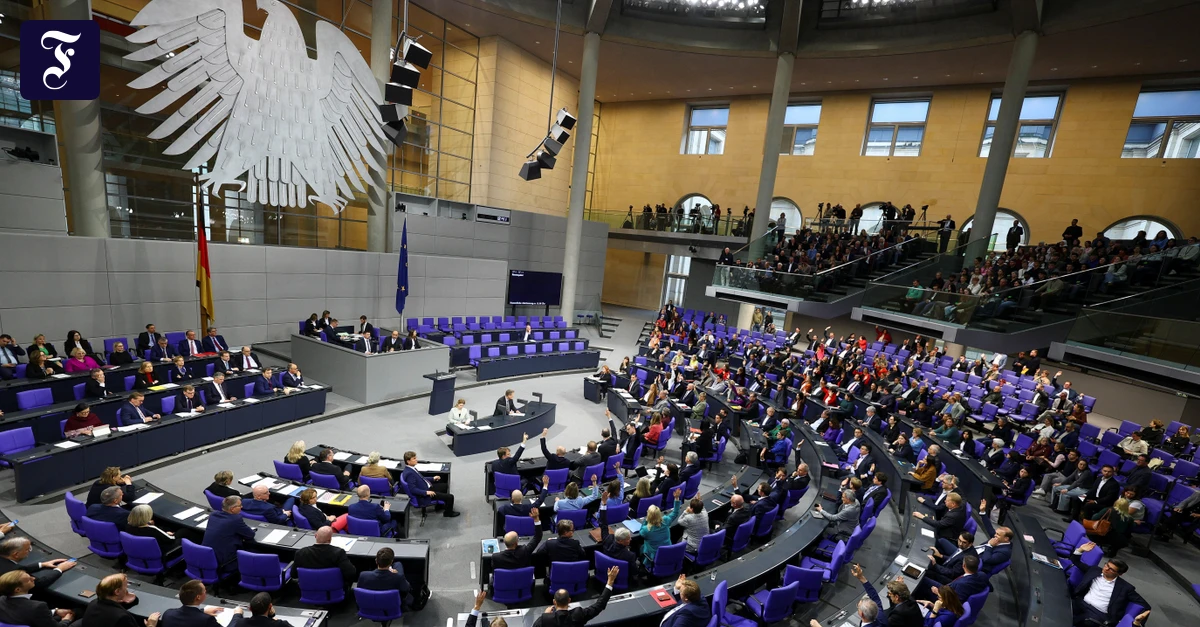 Sichere Herkunftsstaaten: Bundestag verschärft Migrationspolitik