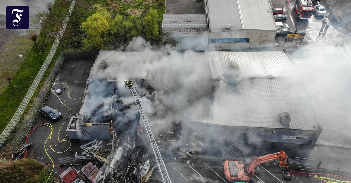 Club in Kehl: Disco-Halle nach Großbrand „nicht mehr zu retten“