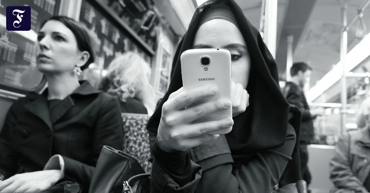 Differenzfeminismus-In-B-chern-von-M-nnern-sind-Frauen-oft-nur-Transvestiten-oder-Hirngespinste