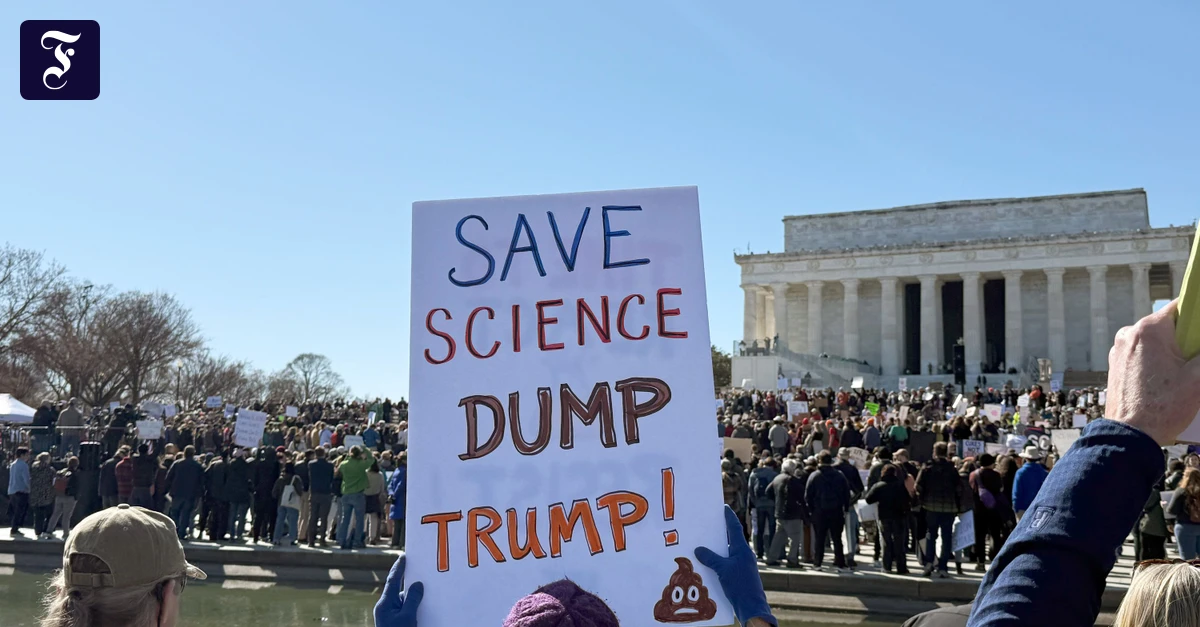 Wissenschaftlerprotest gegen die Regierung Trump in Washington (Ảnh: FAZ.NET)