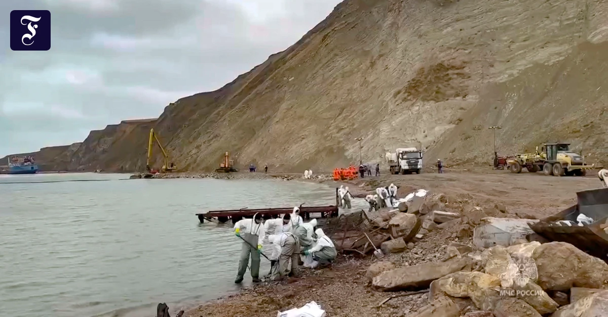 Tanker Leckt vor Anapa: Schon wieder eine Ölpest im Schwarzen Meer