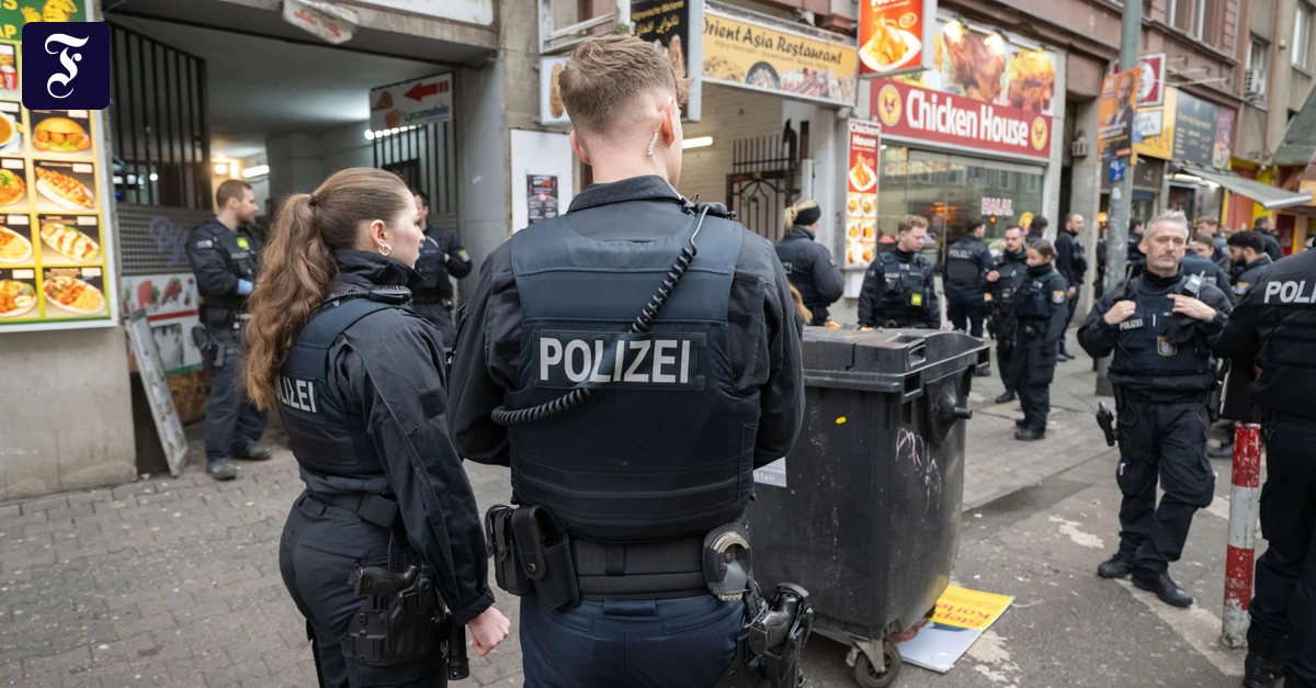 Rhein-Main-Liveblog: Polizei kontrolliert 200 Menschen im Bahnhofsviertel