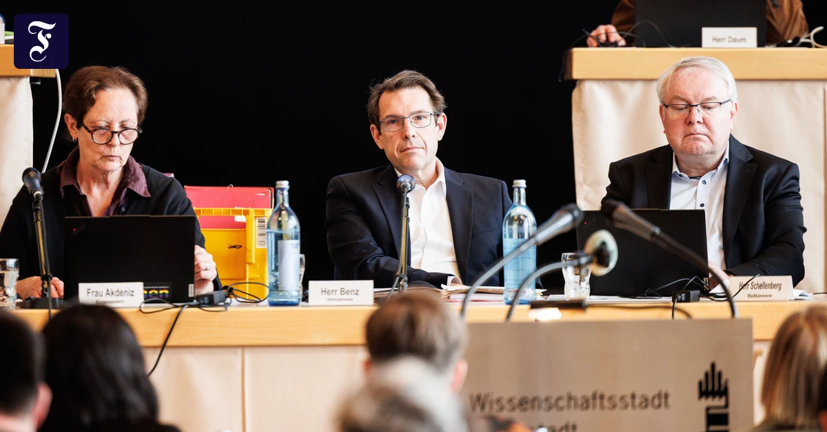 Die Hälfte der Amtszeit: Wie Darmstadts Oberbürgermeister ohne Koalition regieren will