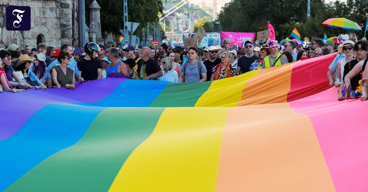 Budapest Pride nach Orbán: Magyar verdankt der Pride seinen Aufstieg – und bleibt wieder fern