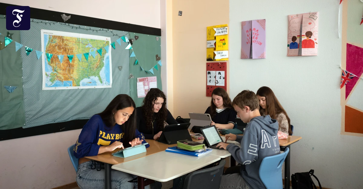 Lernen in Zeiten von KI: Auch Schüler haben Angst zu verblöden