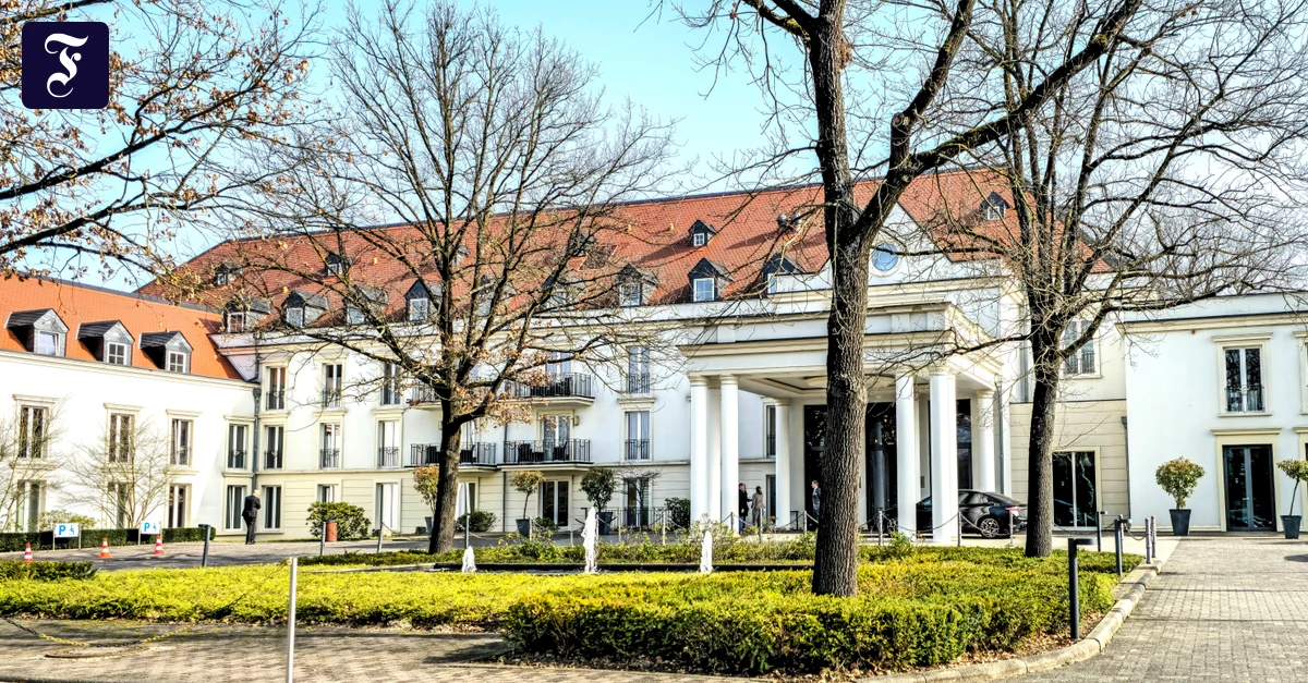 Iran-Verbindung-Hilton-wirft-Frankfurter-Luxus-Hotels-raus