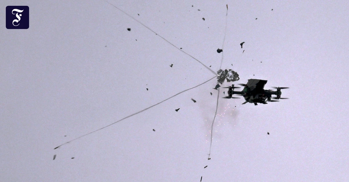 Telekom und Rheinmetall kooperieren: R&uuml;stung als Wachstumshoffnung