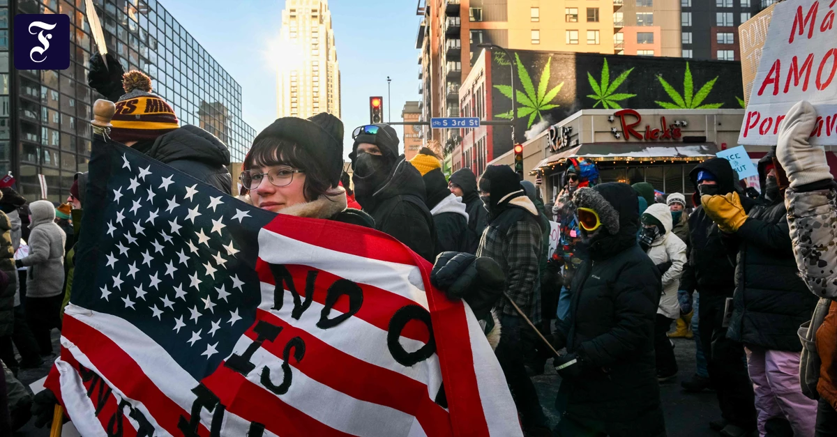 USA-Protest-gegen-US-Einwanderungsbeh-rde-legt-Teile-Minnesotas-lahm