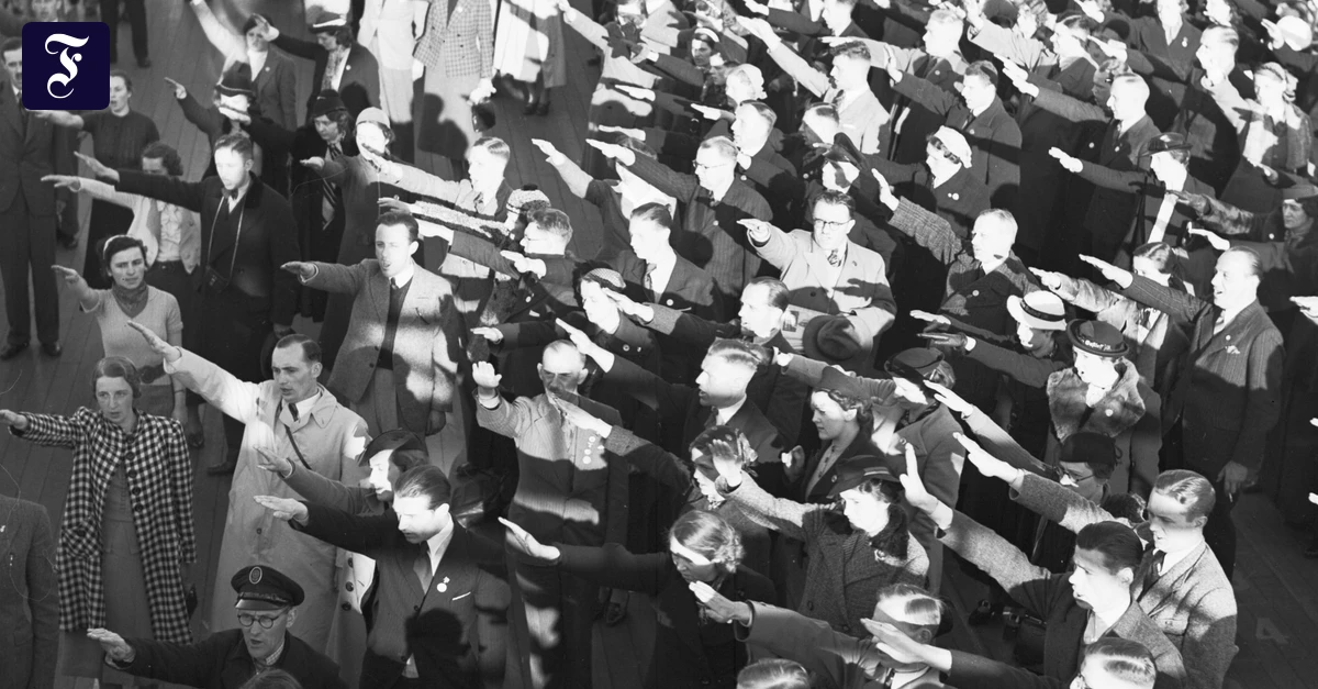 Mitgliederkartei der NSDAP: „Niemand hat im Nationalsozialismus unfreiwillig mitgemacht“