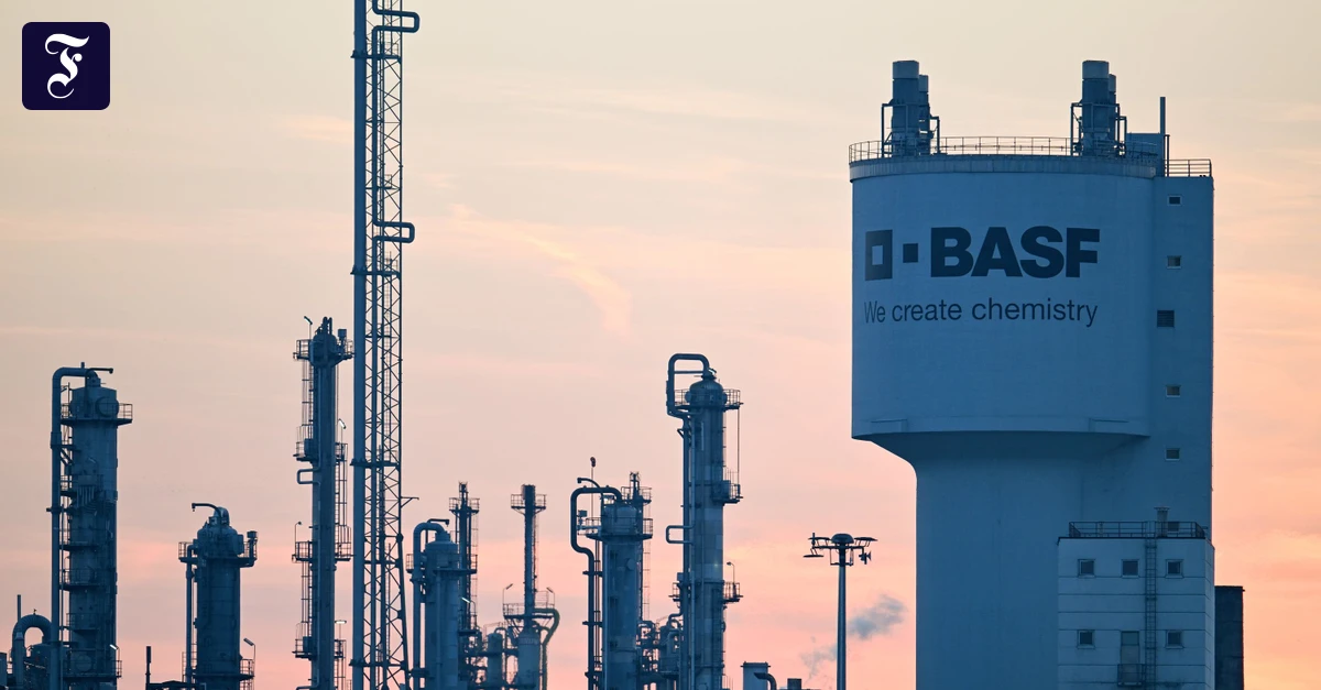 Investmentbanking-Globaler-Fusionsmarkt-steuert-auf-zweitbestes-Jahr-zu