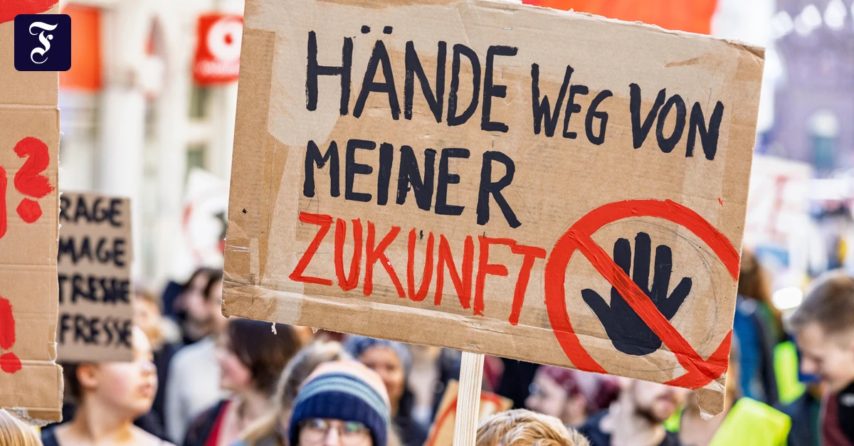 bericht aus NRW: Die Jungen sind unzufrieden mit der Demokratie