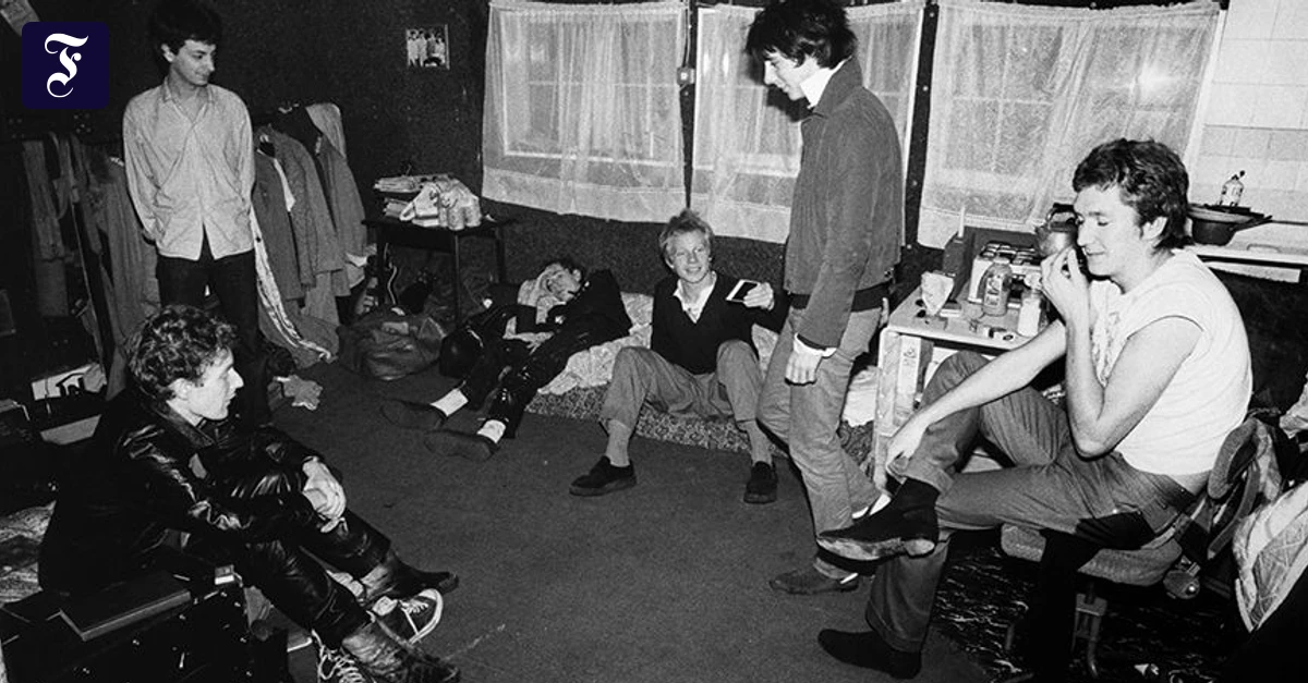 Punk-Nostalgie: Soll ich den Butler bitten, mir ins Gesicht zu schlagen?