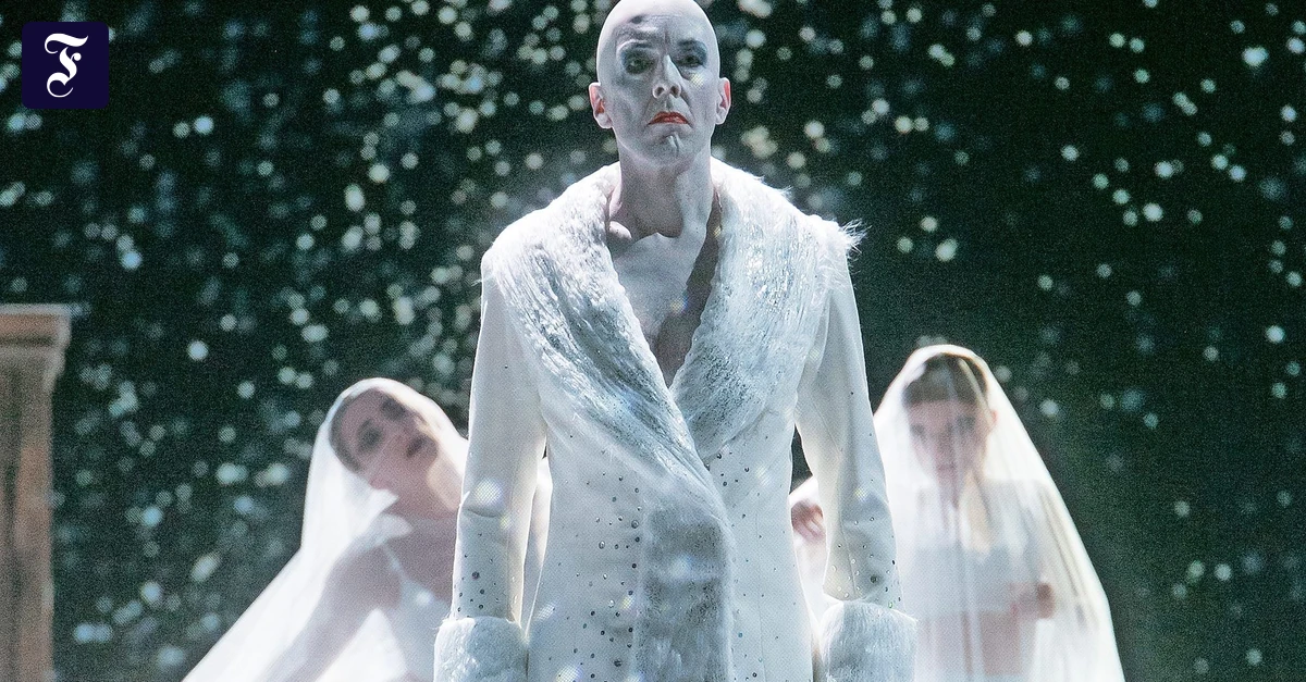 Semperoper: „Schneekönigin“: Das Rentier singt Bass