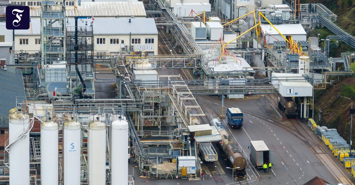 Solvay-Werk: Tonnenweise Treibhausgase aus einer einzigen Fabrik