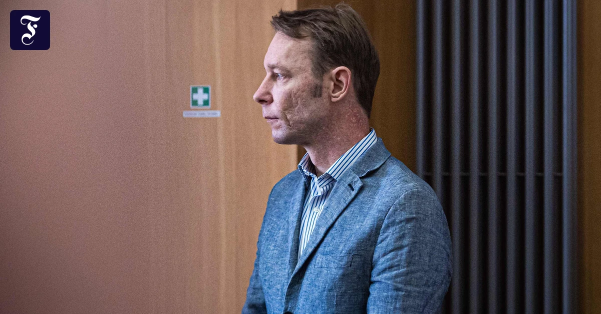 Mit-Fu-fessel-Maddie-Verd-chtiger-lebt-in-Unterkunft-in-Kiel