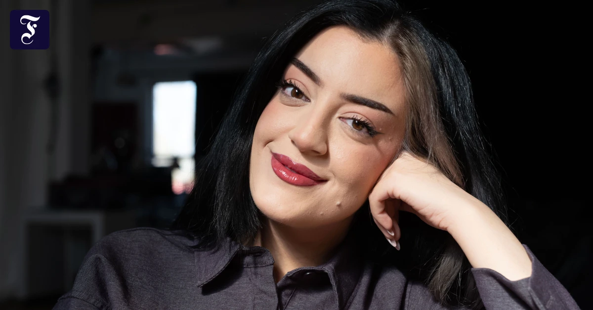 Parshad Esmaeili: Humor ist ihre Überlebensstrategie