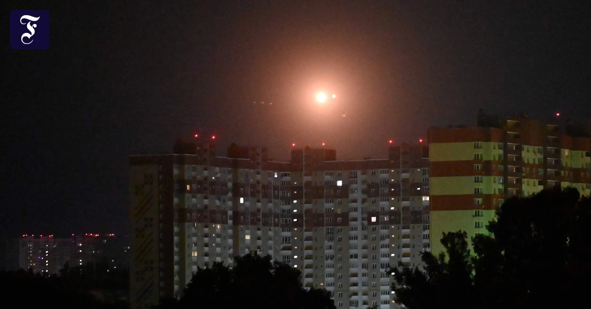 Ukraine-Liveticker: Schwere russische Angriffe auf Kiew | FAZ