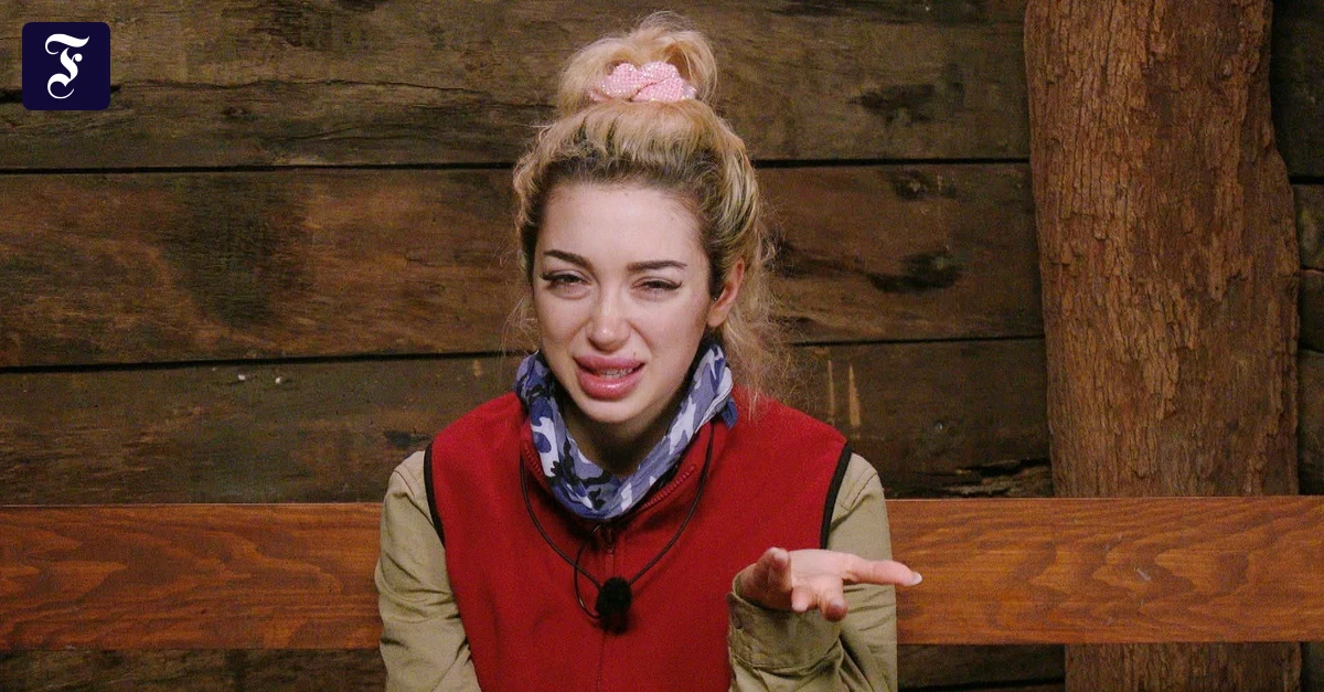 Dschungelcamp-Kolumne-Die-Erde-ist-flach-Das-habe-ich-auf-Tiktok-gesehen-