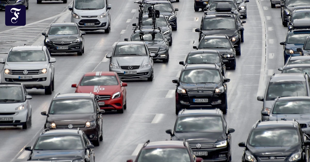Bilanz-des-ADAC-So-lange-standen-Autofahrer-2025-in-Deutschland-im-Stau
