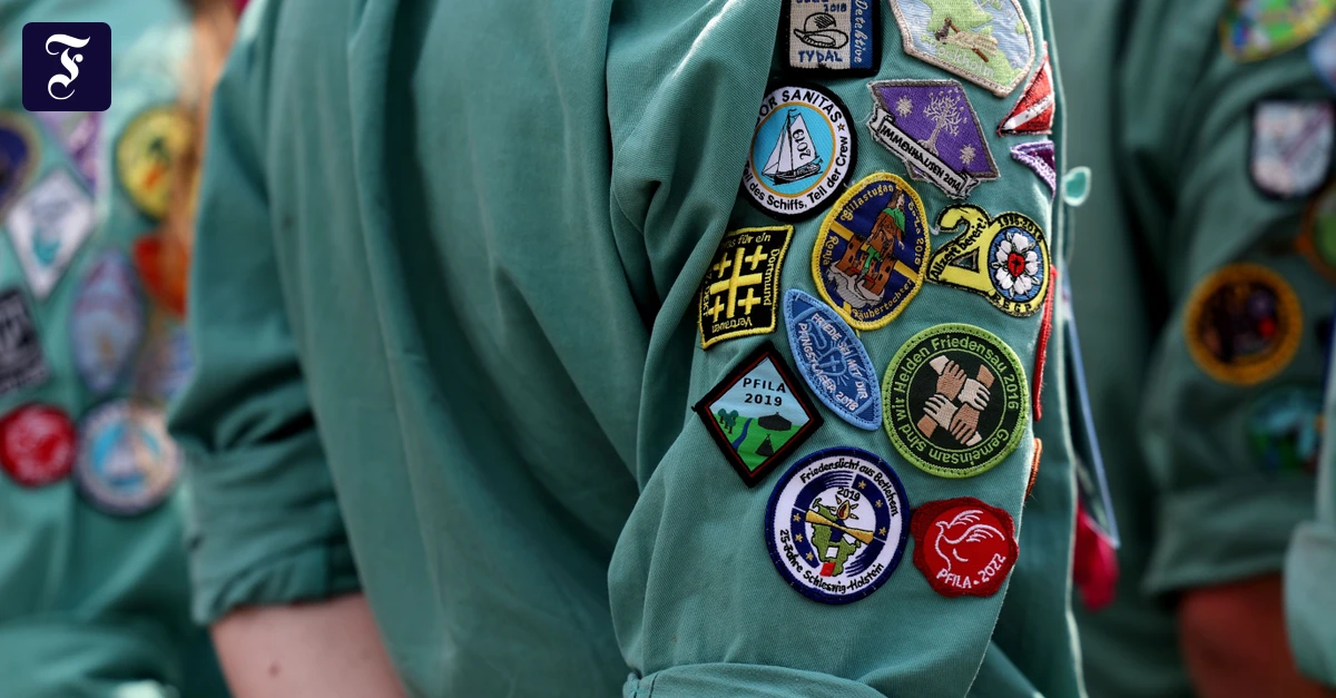 Ergebnisse-vorgestellt-Studie-Mehrere-hundert-Missbrauchsopfer-bei-evangelischen-Pfadfindern