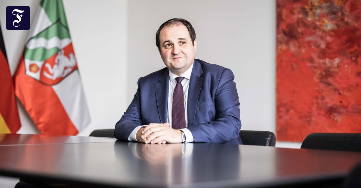 Nathanael-Liminski-im-Gespr-ch-AfD-Leute-sind-vaterlands-lose-Gesellen-