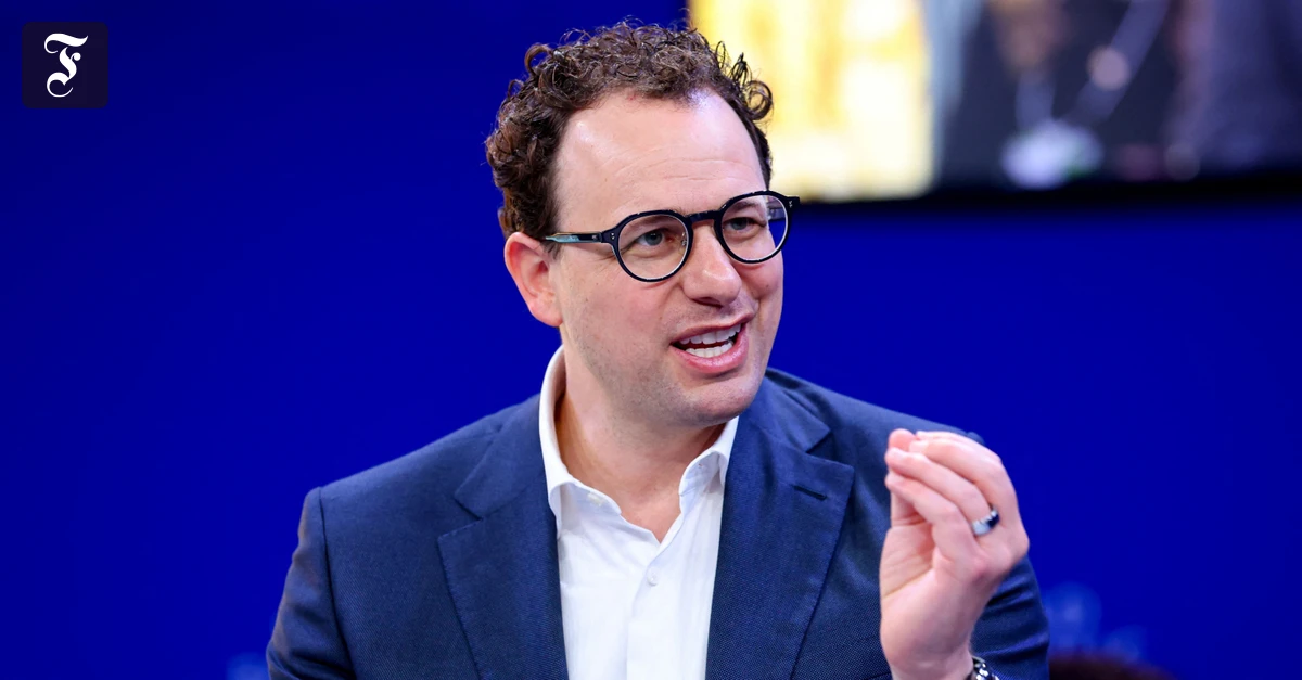 Chatten-war-gestern-Anthropic-programmiert-den-KI-Markt-neu