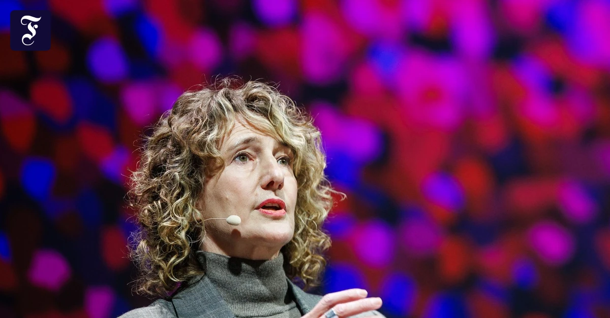 festivalprogramm-Isabelle-Huppert-Juliette-Binoche-und-Sandra-H-ller-kommen-zur-Berlinale