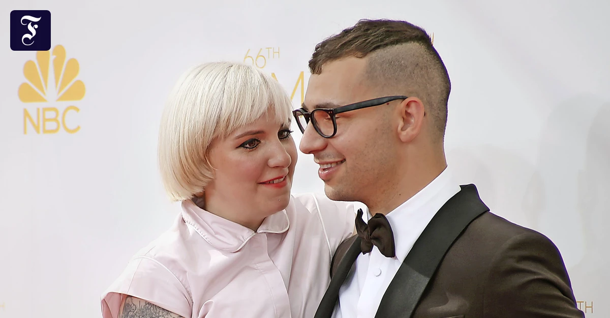 Von-Girls-zu-Bleachers-Alles-ist-Stoff-wenn-du-ein-Star-bist