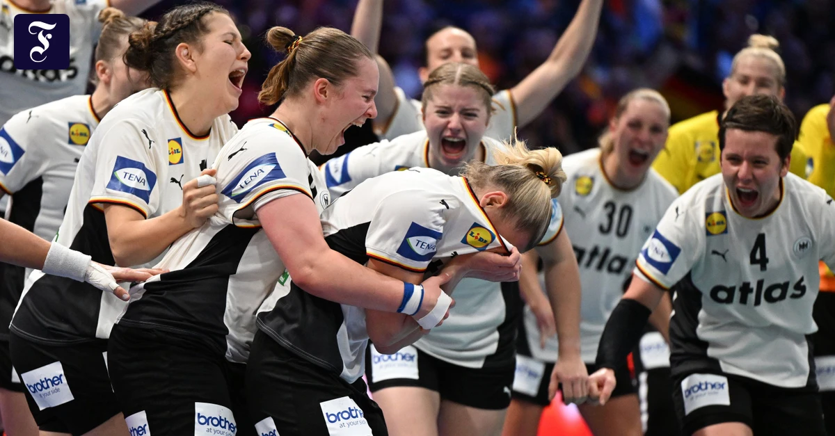 Sieg-gegen-Frankreich-Handballerinnen-erreichen-WM-Finale