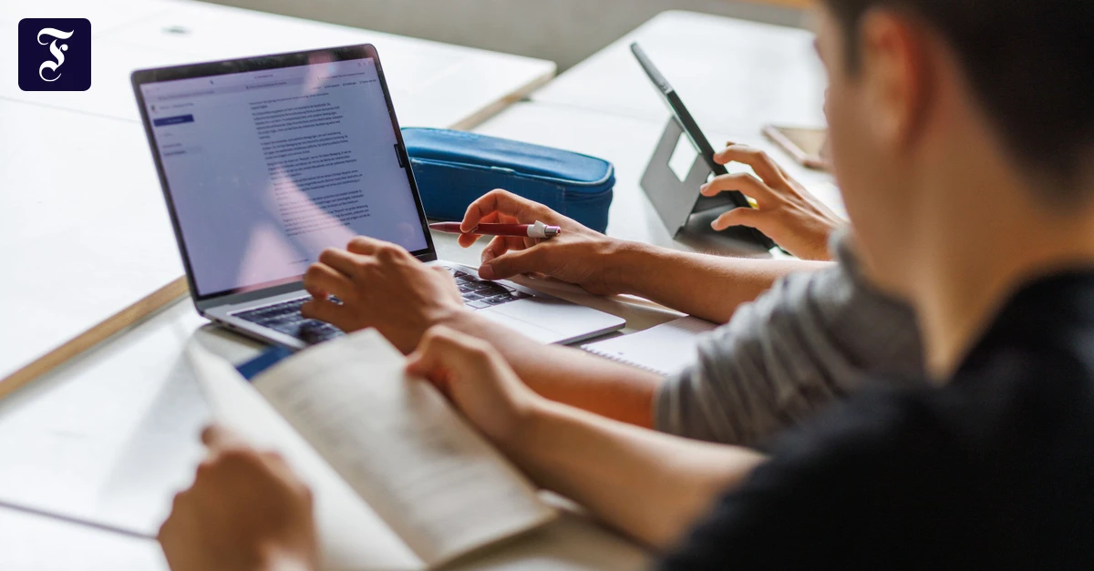 Prompt-der-Woche-Humanizer-versus-Prompts-Was-KI-Texte-menschlicher-macht