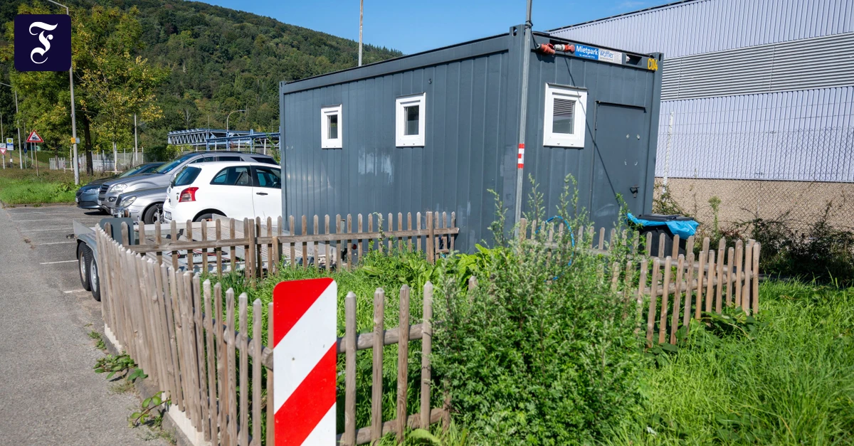 Wusste nicht mehr, wo er war: Mann wohl vier Tage lang in Container gesperrt