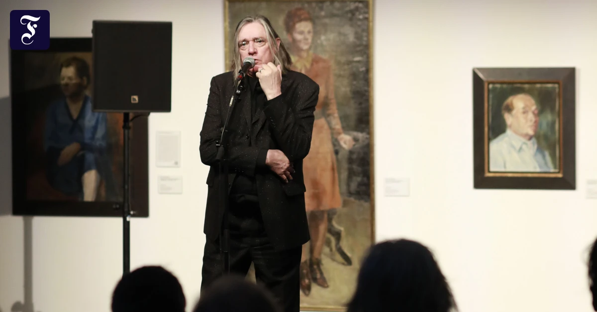 Blixa-Bargeld-in-Solingen-Der-singende-Oberdada