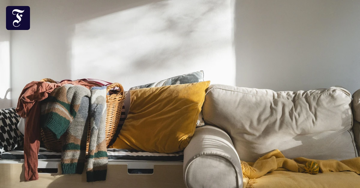 -R-um-dein-Zeug-auf-Mein-Partner-ist-unordentlich-muss-ich-das-akzeptieren-