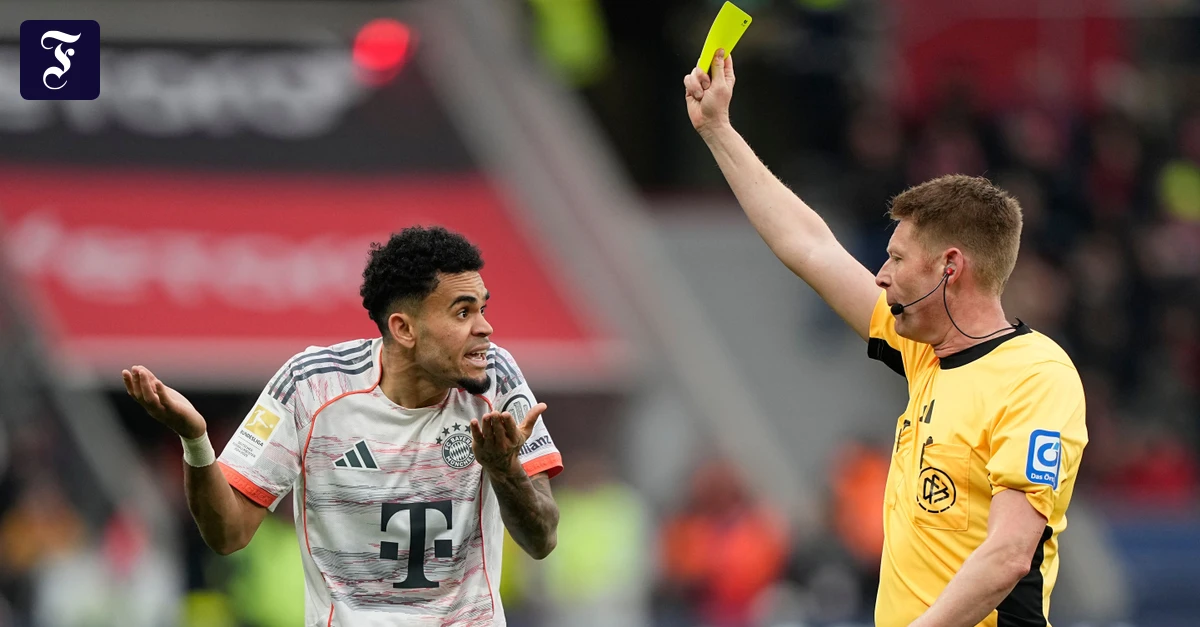 Hoeneß nach Bayern-Spiel: „Schlechteste Leistung eines Schiedsrichter-Teams“