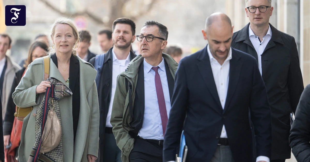 Baden-Württemberg: Grüne und CDU sondieren Koalitionsbildung