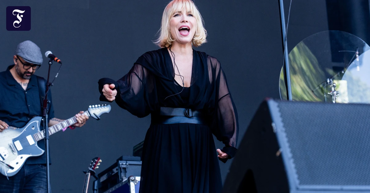 Natasha Bedingfield: „Da swipen wir nach rechts“